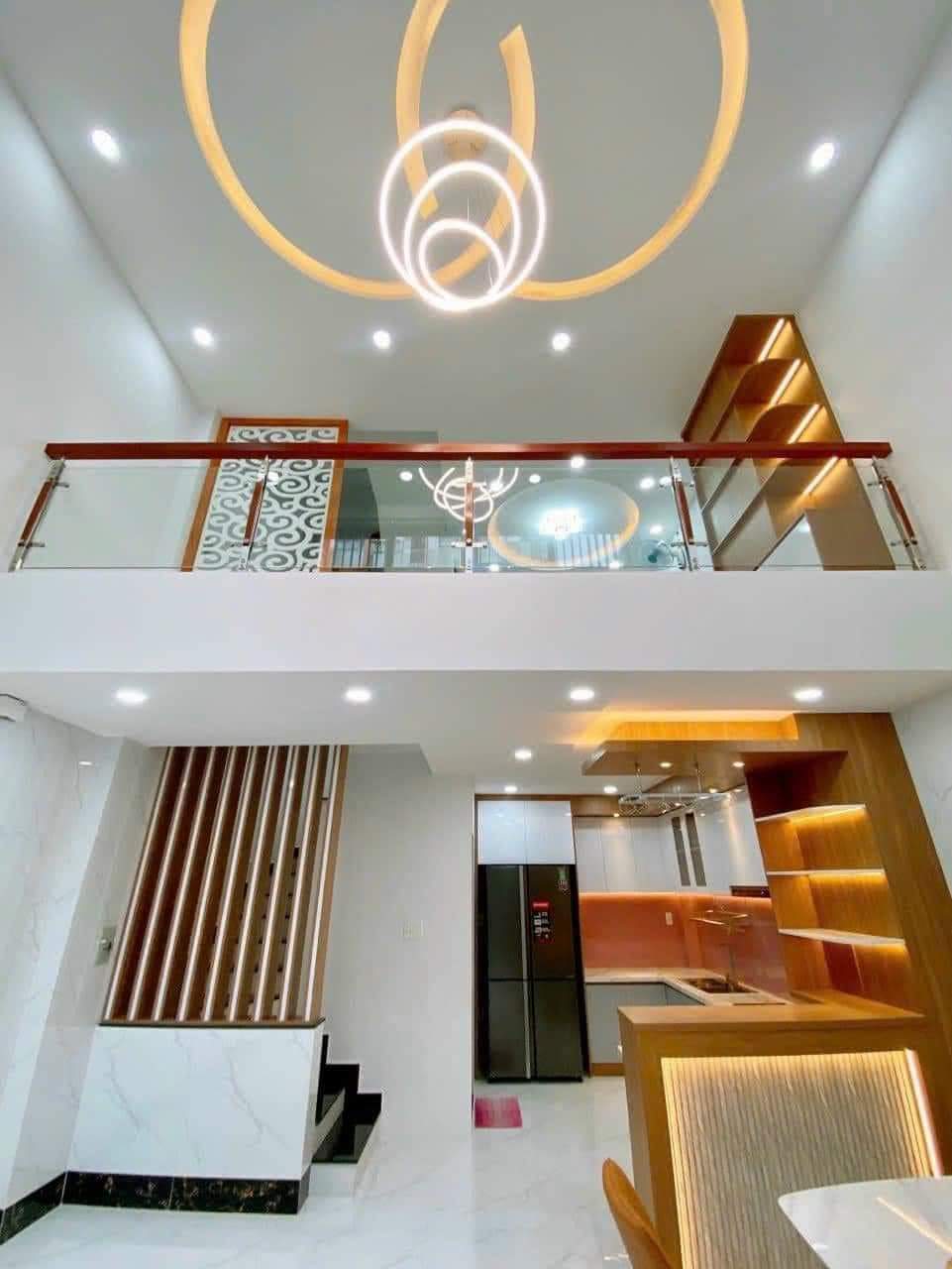 Nhà Lại Yên, An Khánh, Hà Nội 38M 5 Tầng, gác lửng, 4 ngủ nội thất, ôtô đỗ giá 5.x tỷ