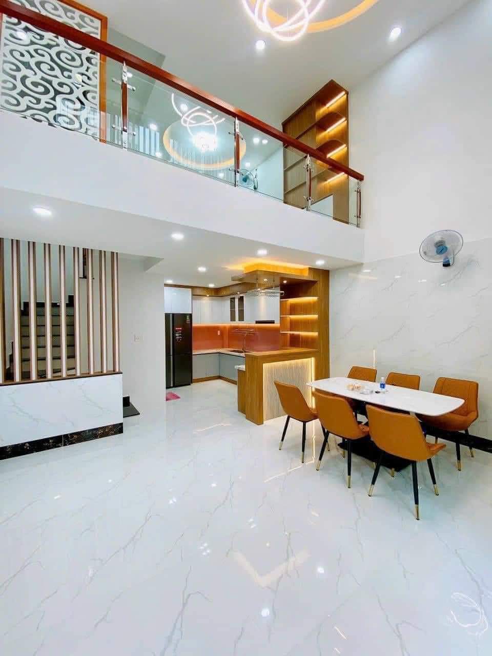 Nhà Lại Yên, An Khánh, Hà Nội 38M 5 Tầng, gác lửng, 4 ngủ nội thất, ôtô đỗ giá 5.x tỷ 2