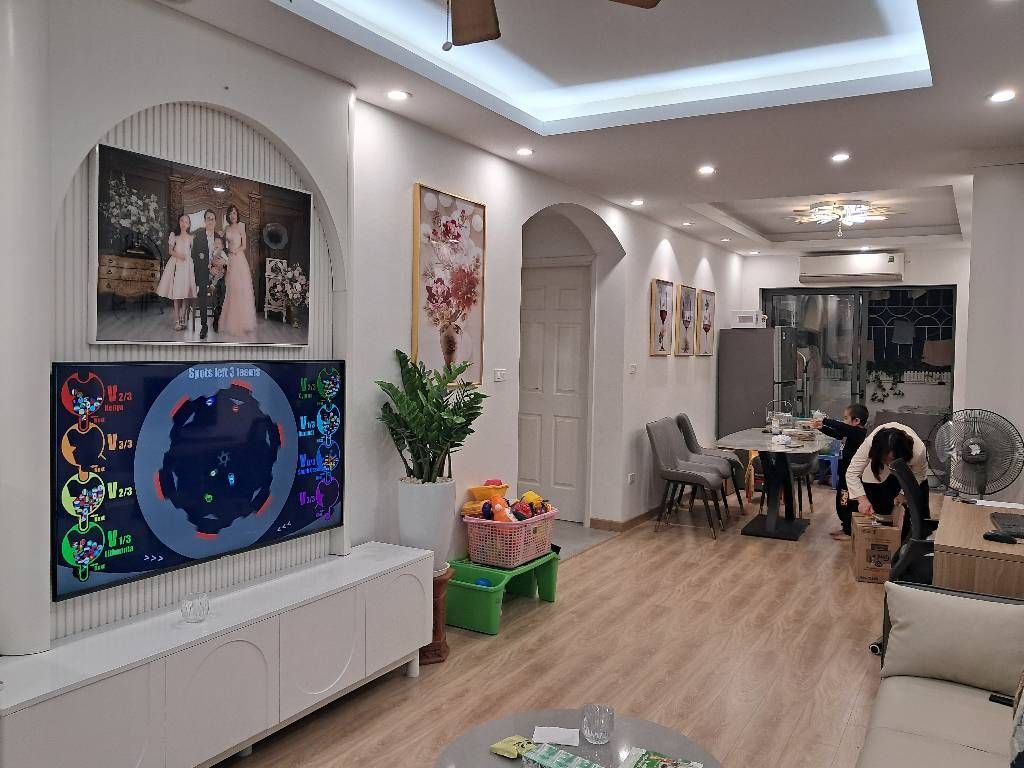 Bán nhà CHCC Trịnh Đình Cửu, Hoàng Mai, 2N 2Vs, 72m2, 5.7 tỷ(CGL) 2