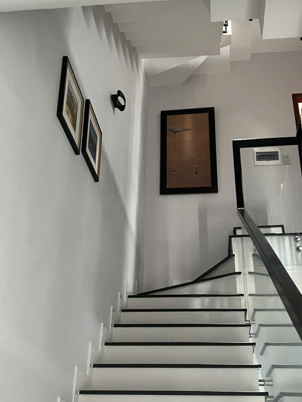 NHÀ LÔ GÓC ĐẸP GIÁP Q11 HXH ĐỖ CỬA - 65M2 - 4 TẦNG BTCT CHỈ 9.9 TỶ 5