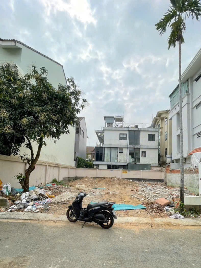 Bán đất Biệt Thự Khu Tân Quy Đông Quận 7. Dt 14,6x16m view công viên 2