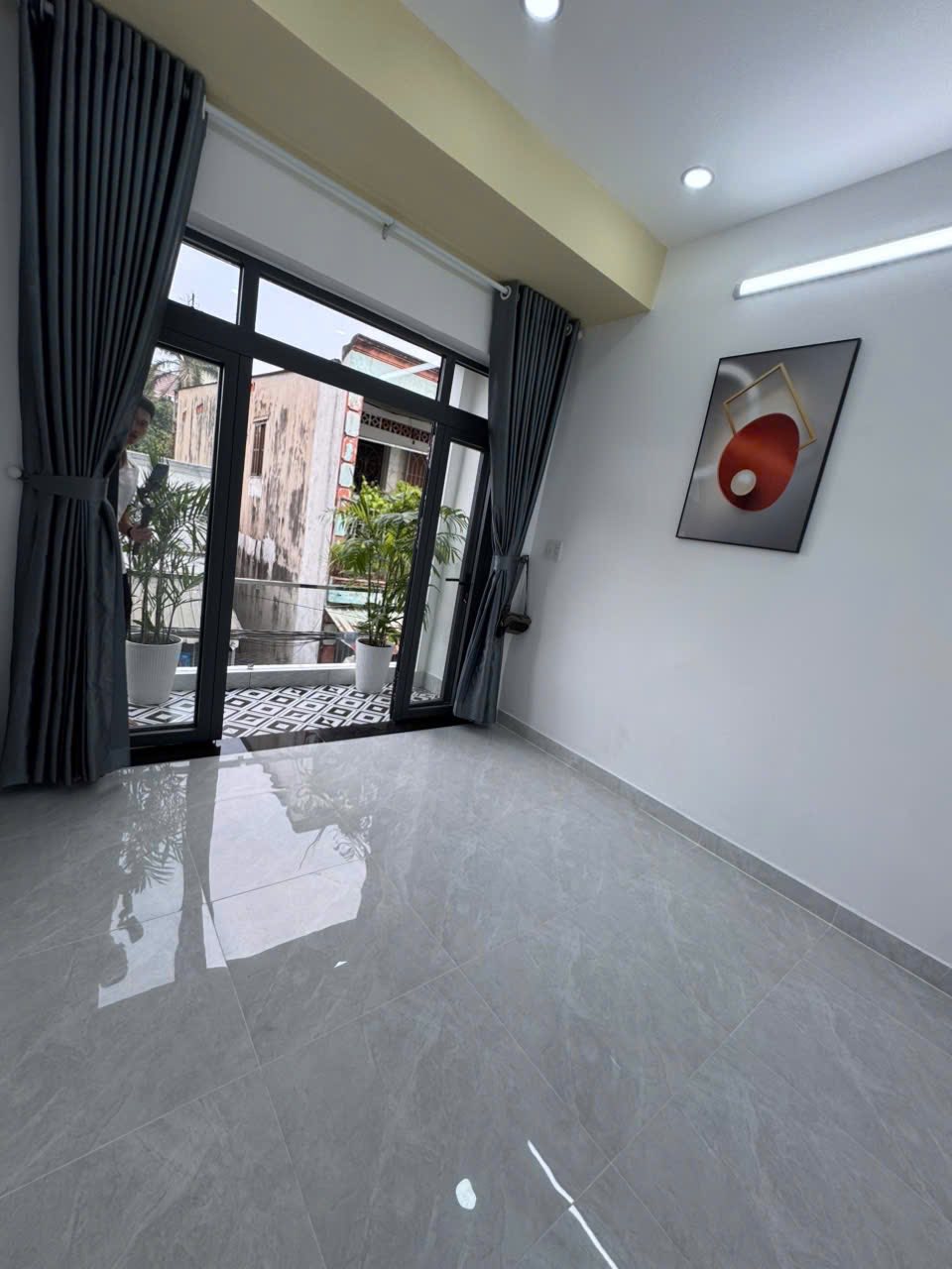 Bán nhà hẻm đường số 15, Bình Hưng Hòa dt 33m2, 1 lầu , 2pn , 2wc giá 4,05 tỷ 2