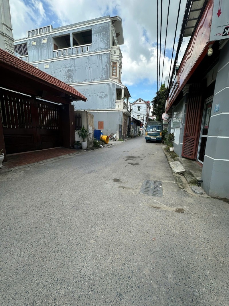 BÁN ĐẤT ĐẸP ĐỨC GIANG – LONG BIÊN  52M²  MẶT TIỀN 4M  7.2 TỶ 4