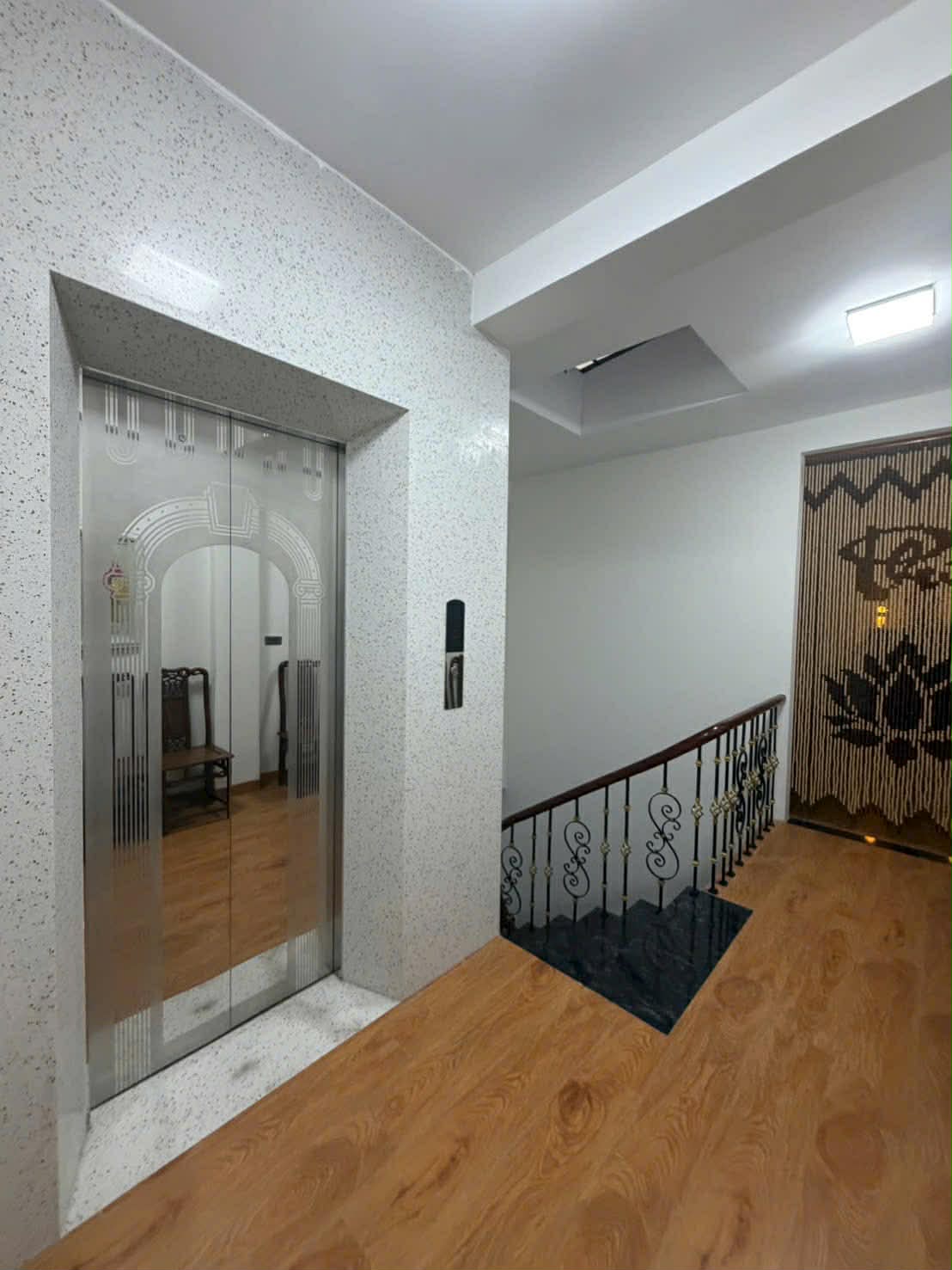 nhà đẹp Ngọc Thuỵ, 90m x 6 tầng, gara 7 chỗ, kinh doanh, gần Mipec- cầu Long Biên 5