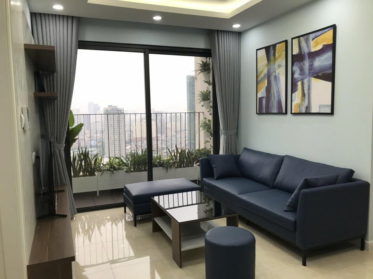 Cần bán VINHOMES D'CAPITALE căn 2 ngủ view hồ giá 9.5 tỷ 2