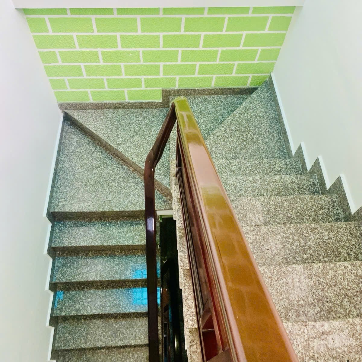 Ô TÔ NGỦ NHÀ – 62M² – 5 Tầng/4PN – Gần kdc CITYLAND – Chỉ hơn 8x Tỷ 4