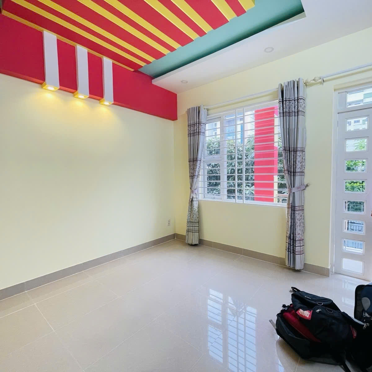 Chính chủ 1 đời – 61M² – 4 Tầng/4PN – Ô TÔ NGỦ NHÀ– Nhỉnh 8 Tỷ TL! 5