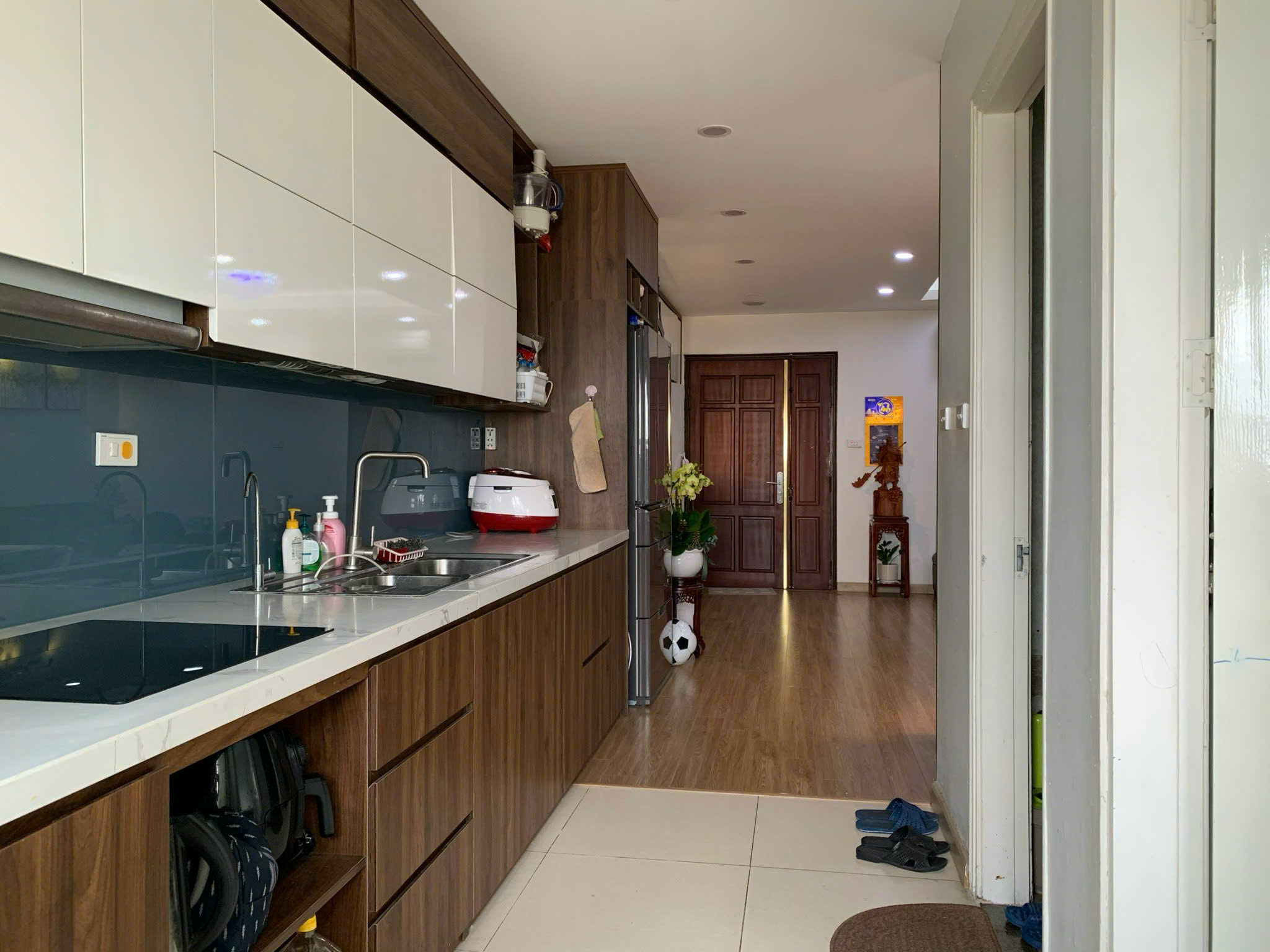 Bán căn hộ 2PN-86m2 tại 17T Hapulico Complex, giá 8.6 tỷ 2