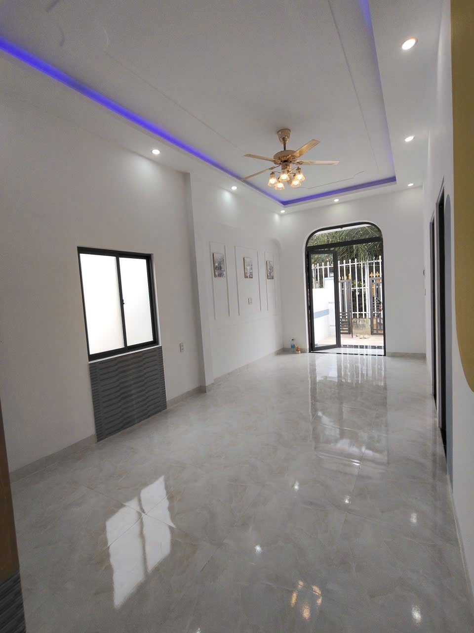 Bán nhà Diên Điền thôn Trung 3 mới xây gần Hương Lộ 5 - dân cư đông đúc 9