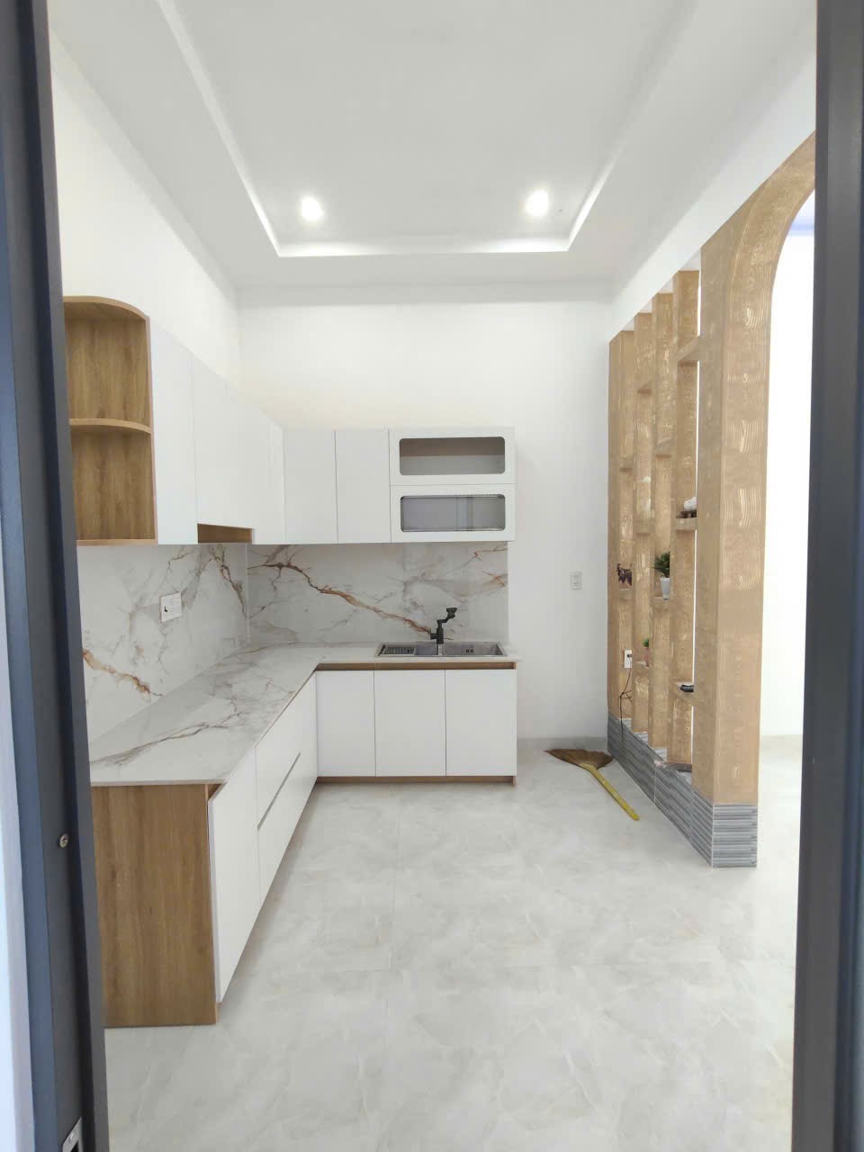 Bán nhà Diên Điền thôn Trung 3 mới xây gần Hương Lộ 5 - dân cư đông đúc 10