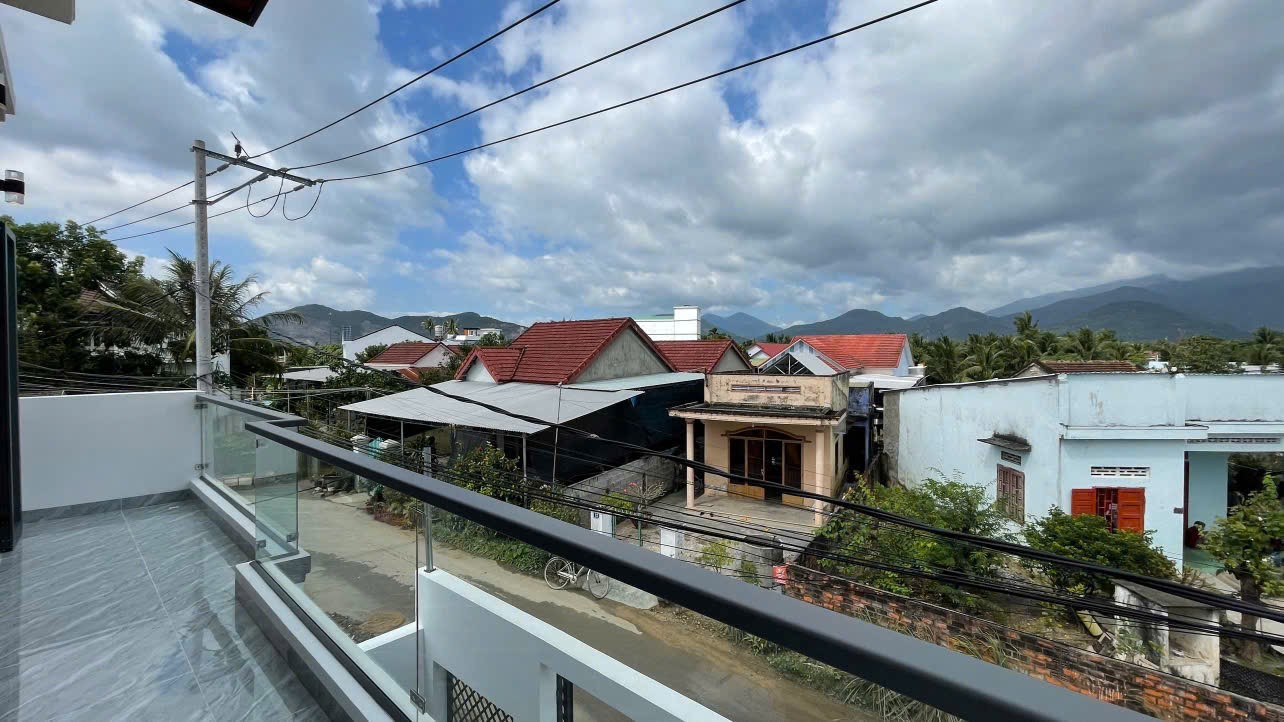 Bán nhà Diên Sơn mới xây mặt tiền đường Gò Độ - tặng full nội thất sang xịn 5