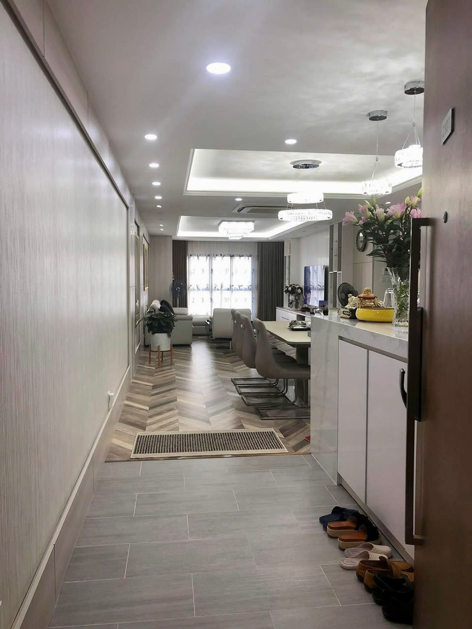 Cần bán căn 3 ngủ MULBERRY LANE - nhà đẹp ban công đông nam 8