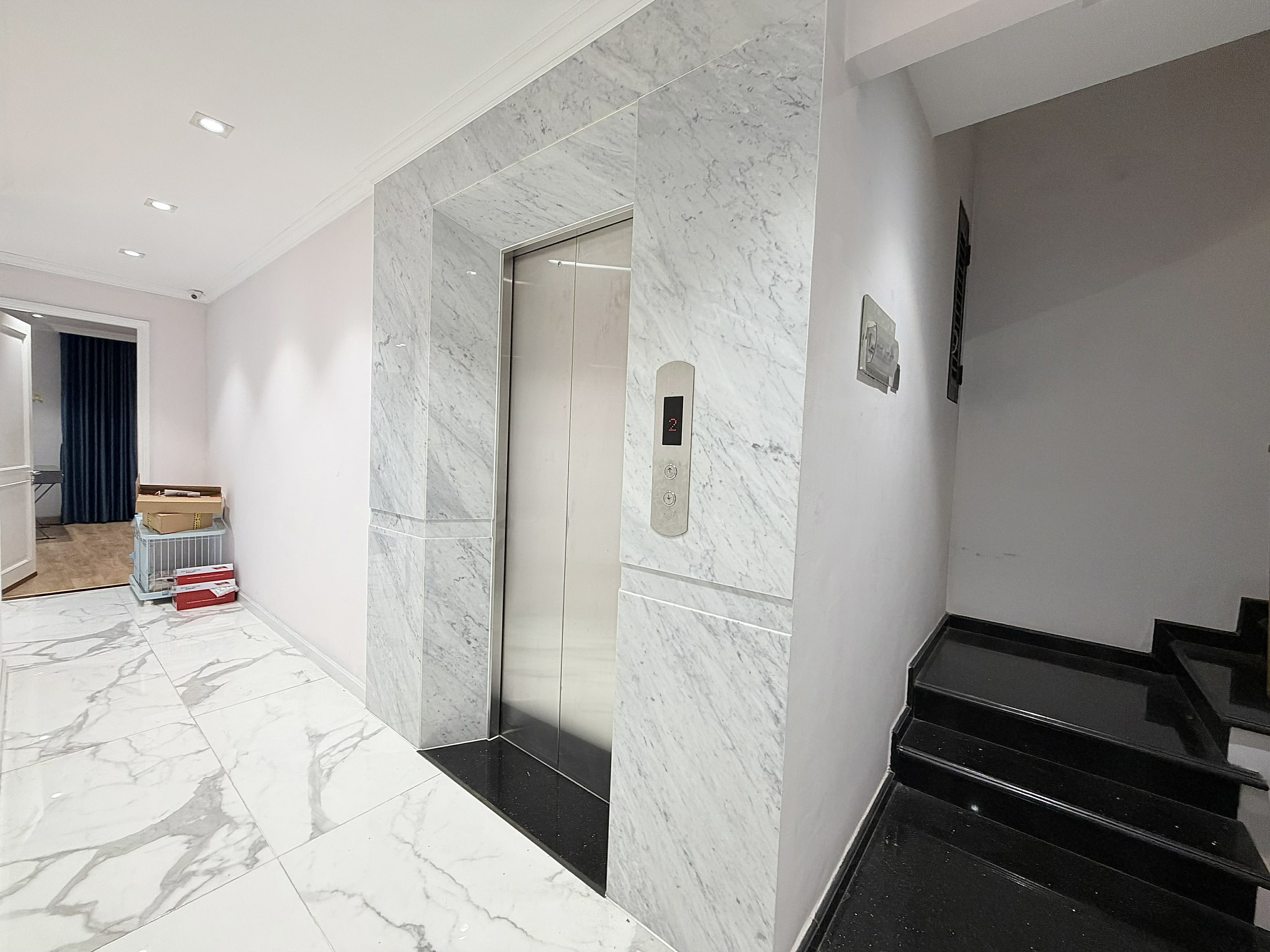 BIỆT THỰ HỒ VĂN HUÊ 114m2 (7.1 x 16) - 7 TẦNG THANG MÁY - 45 TỶ 5