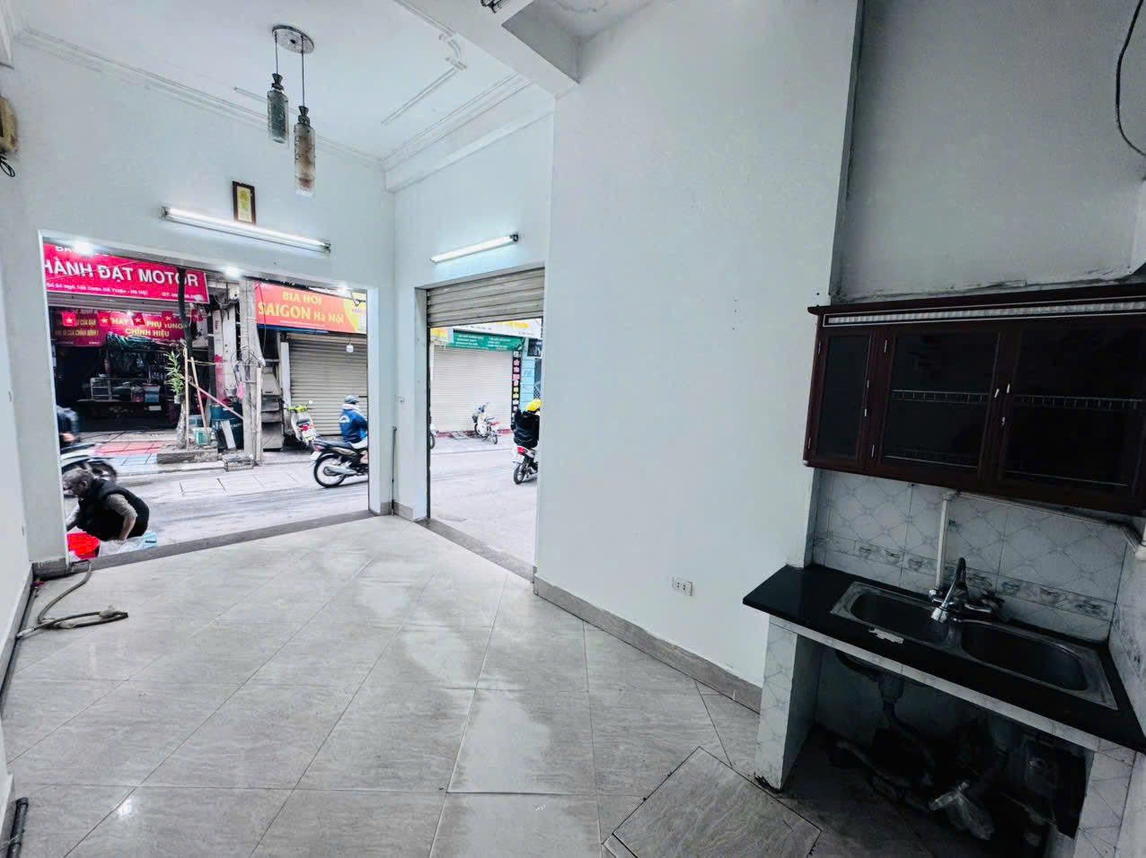 Cho thuê  MBKD T1 Doãn Kế Thiện, Mai Dịch, Cầu Giấy Ô TÔ, KD SẦM UẤT giá 10 triệu