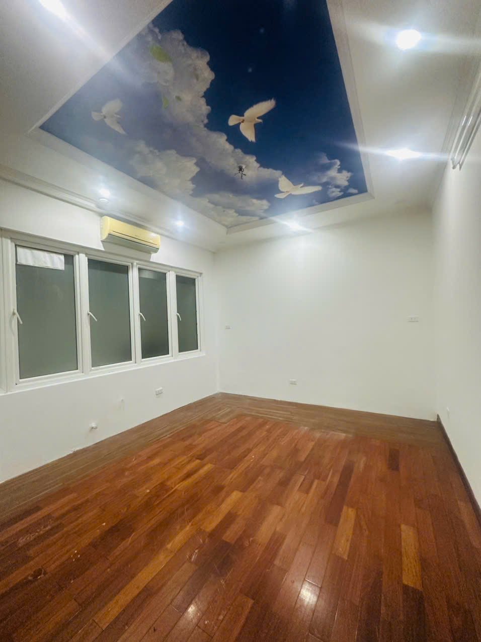 Cho thuê nhà Ô TÔ DÙNG ĐỖ 24/7 phố Trung Kính, Cầu Giấy 65m x 5T giá 36 triệu 3