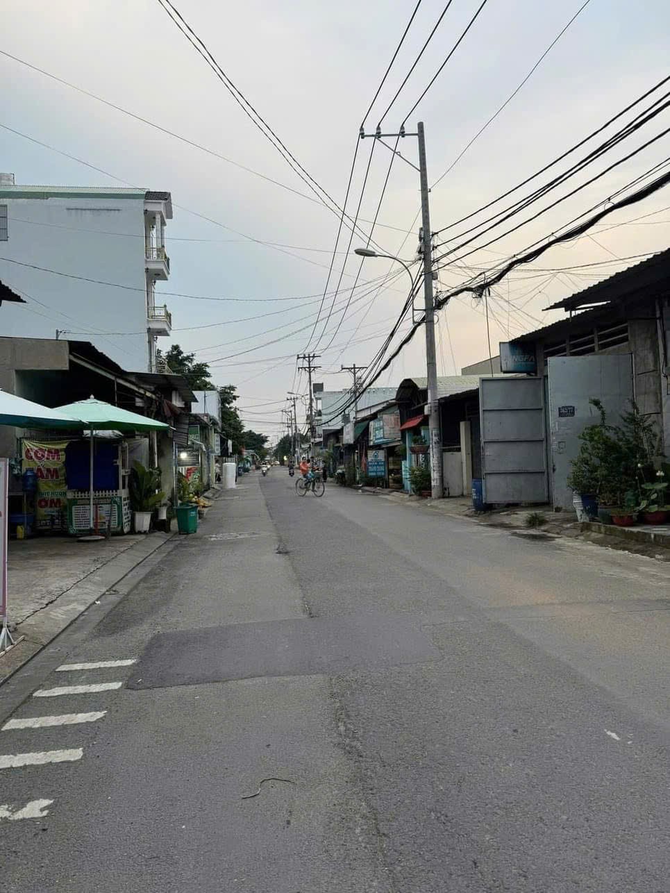 CỰC HIẾM – NHÀ & XƯỞNG MẶT TIỀN HIỆP THÀNH 13 – NGAY CHỢ HIỆP THÀNH 2