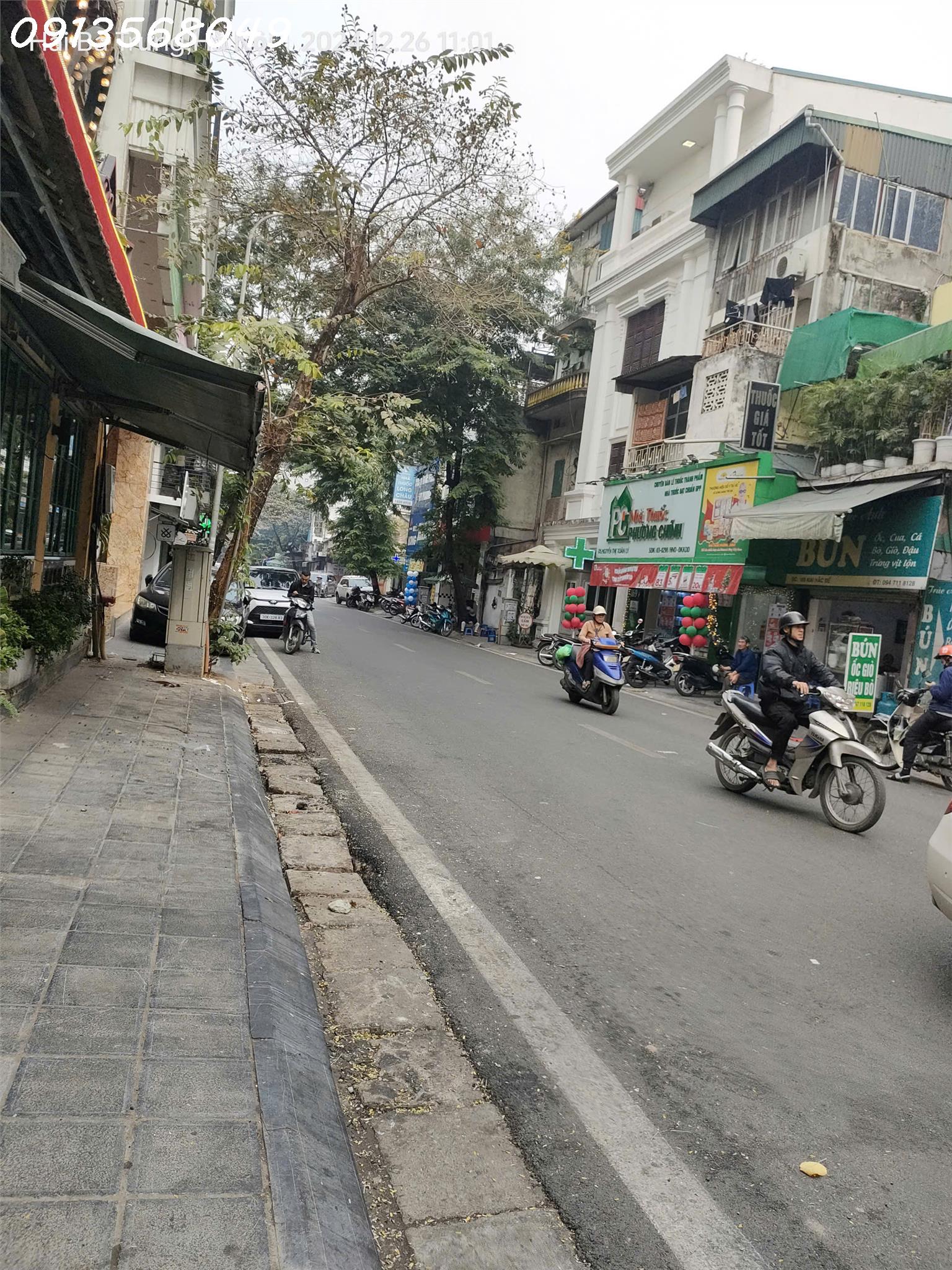 Mặt phố lô góc ô tô, kinh doanh Tương Mai 31m, 3 tầng, mặt tiền 3.4m/7.4m, 12.5 tỷ Hai Bà Trưng.