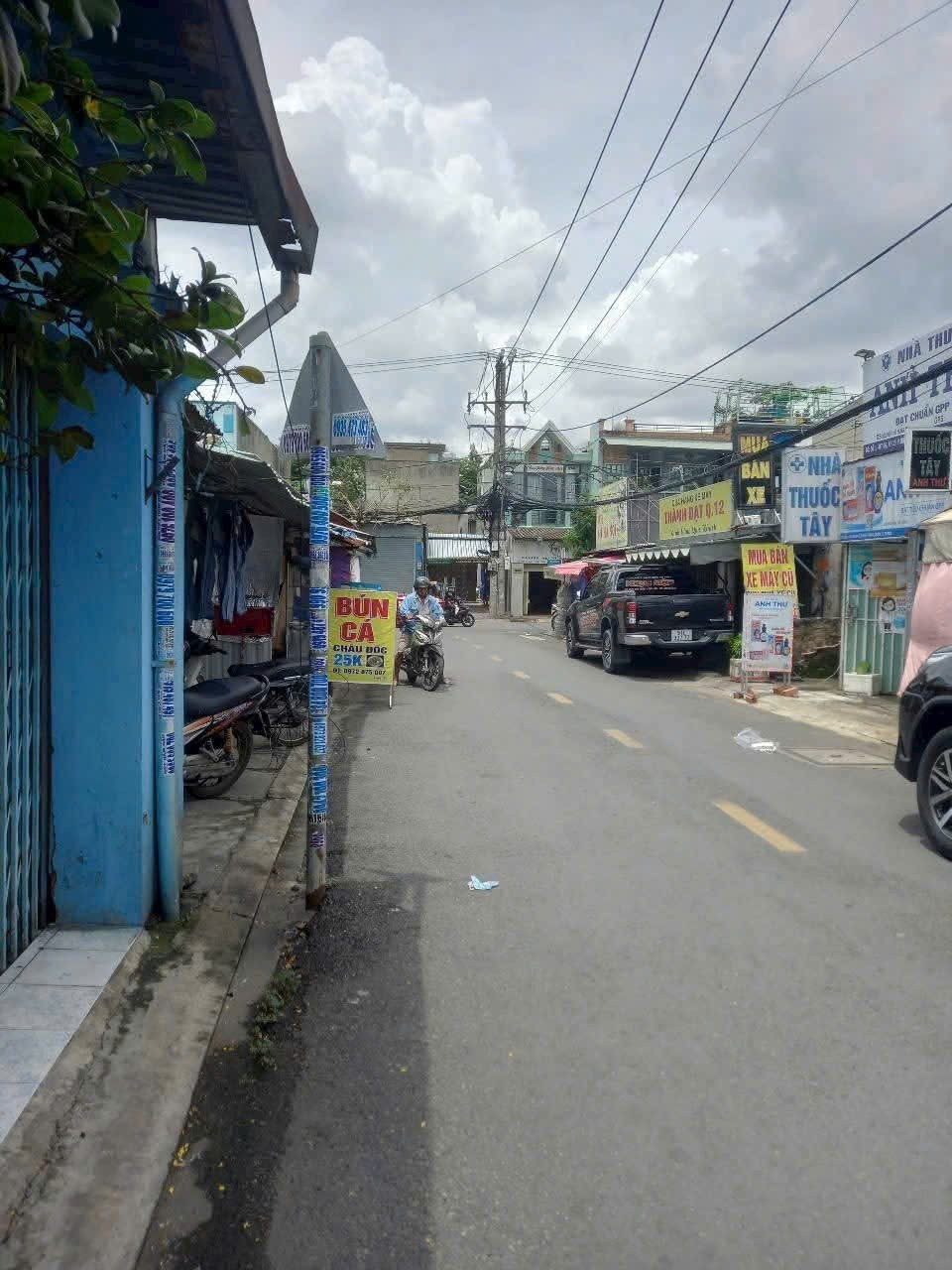 GIẢM SỐC CHỐT NHANH NHÀ 3 LẦU (4.2X18) MẶT TIỀN HIỆP THÀNH 06, Q12 3