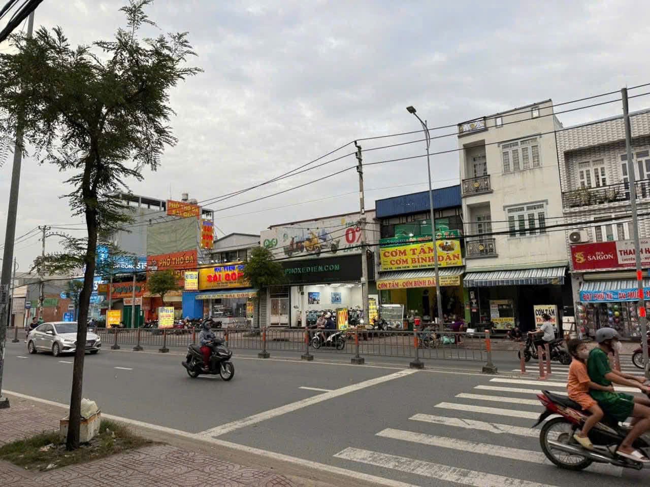 MỘT MẶT TIỀN VÀNG SIÊU VIP GIÁ RẺ KO THỂ BỎ QUA ĐẦU TƯ - TÔ KÝ, HÓC MÔN 2