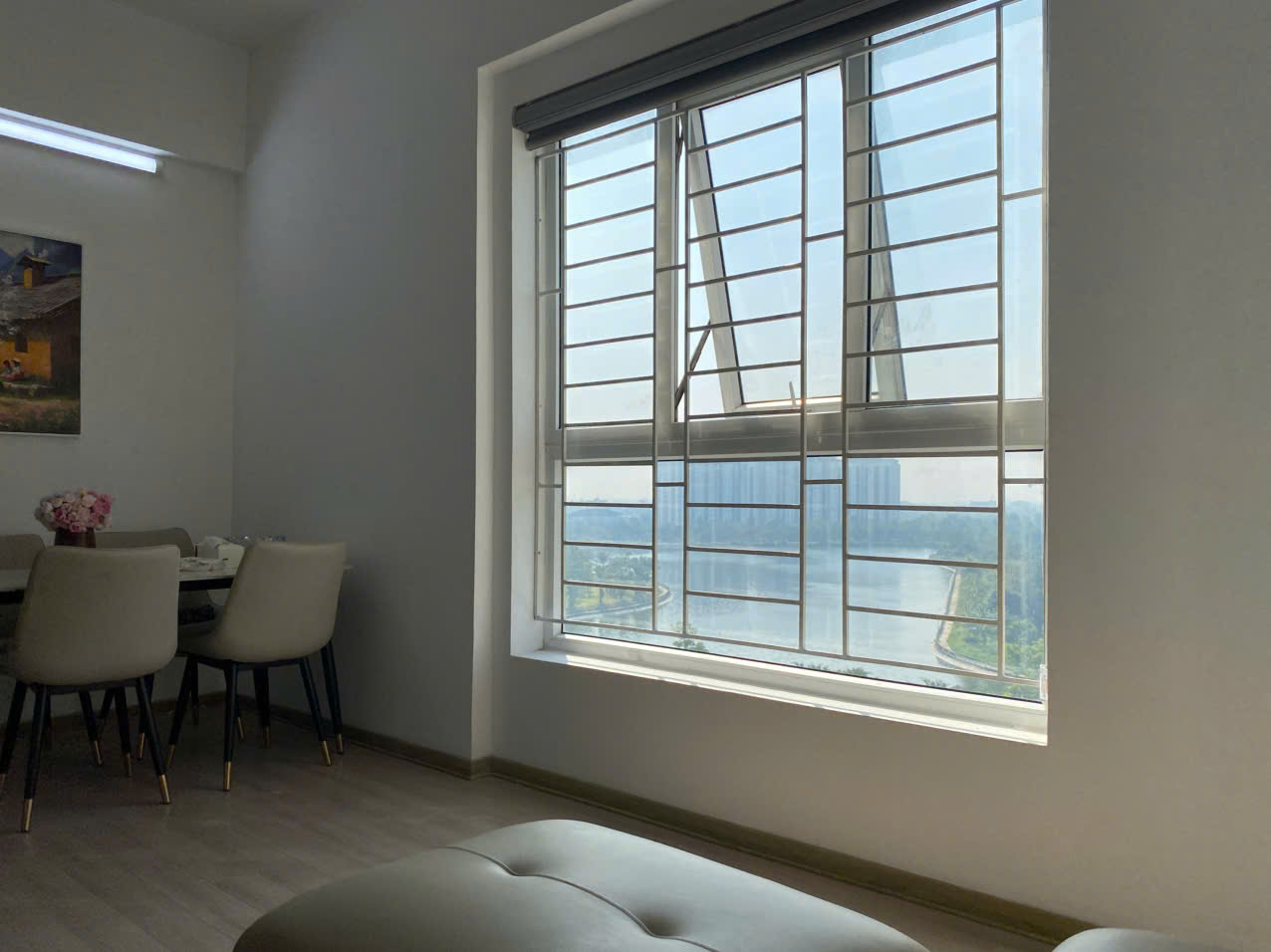 Cần bán căn hộ GÓC tầng Trung, hướng view hồ 2PN tại Thanh Hà Mường Thanh 7