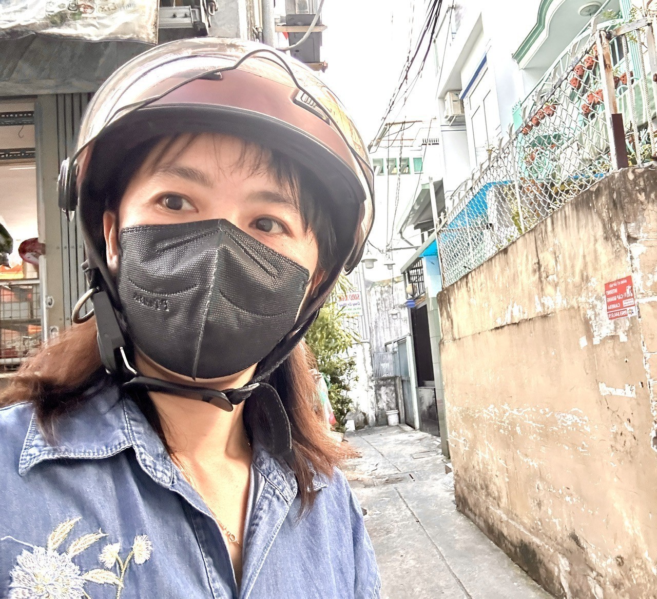 BÁN NHÀ VÀI BƯỚC CHÂN RA MT ĐOÀN VĂN BƠ- CHỈ HƠN 3T - ĐẤT THỔ CƯ- LƯU THÔNG TÔN ĐẢN- XÓM CHIẾU - 5