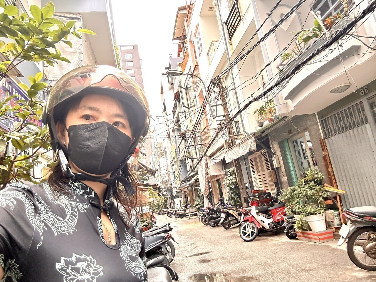 BÁN NHÀ 4 TẦNG KHU Đ.SỐ- NHỈNH 6T- XE HƠI ĐẬU CỬA- LƯU THÔNG VĨNH HỘI- KHÁNH HỘI -HOÀNG DIỆU