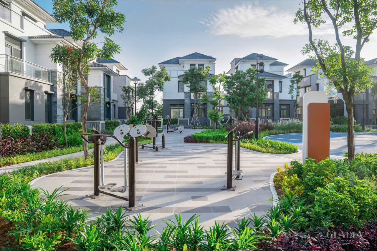 Cần bán Nhà mặt tiền Quận 9, Hồ Chí Minh, Diện tích 251m², Giá Thương lượng 4