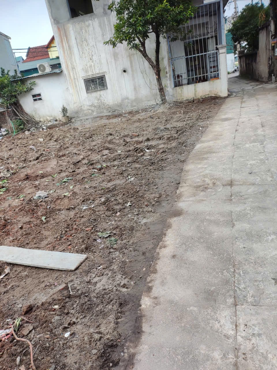 DIỆN TÍCH TO- Ở HOẶC CHO THUÊ LUÔN- CHỦ CẦN BÁN GẤP- ĐẤTVUONG ĐẸP CÓ NHÀ CẤP 4. 3