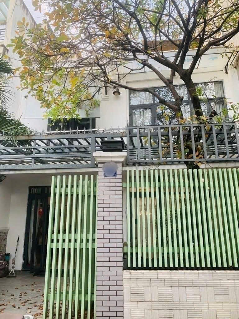 NHÀ 3 TẦNG HIẾM BÁN – NGUYỄN THỊ THẬP, QUẬN 7 2