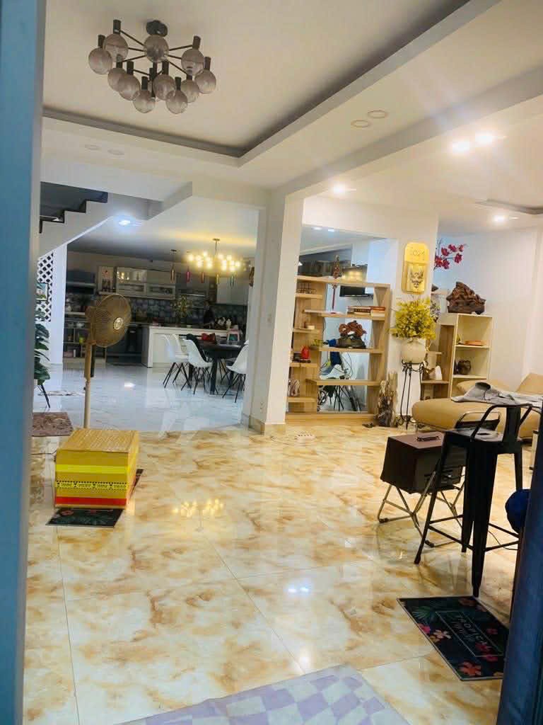 NHÀ 3 TẦNG HIẾM BÁN – NGUYỄN THỊ THẬP, QUẬN 7 4