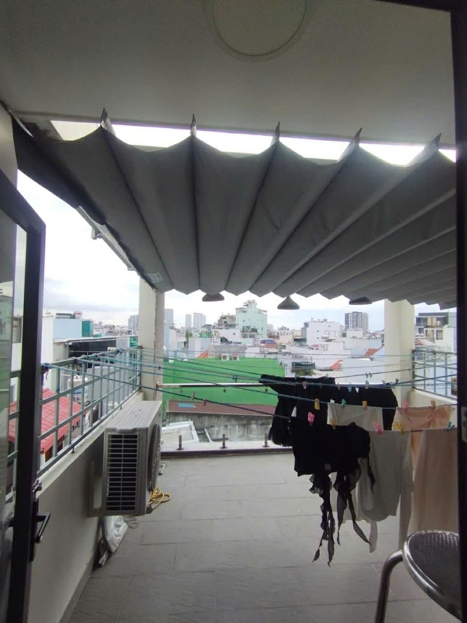 BÁN NHÀ Cách mặt tiền Tôn Đản 50m – Nhà mới đẹp 5 sàn, tốt nhất tầm giá nhỉnh 7 tỷ 5