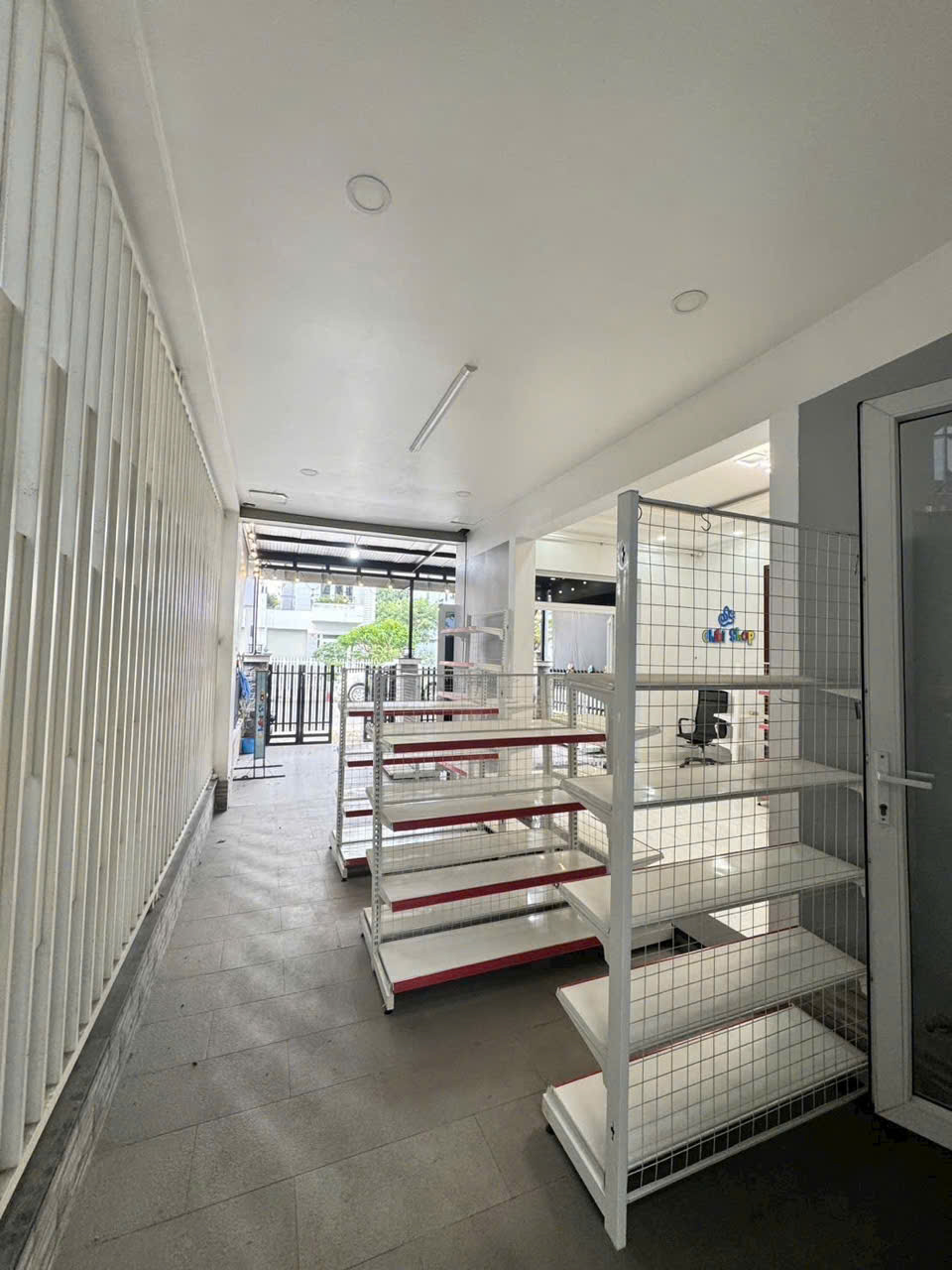 Cho thuê Nhà mặt tiền Phường Phước Long B, Quận 9, Diện tích 154m², Giá 030 Triệu/tháng 3