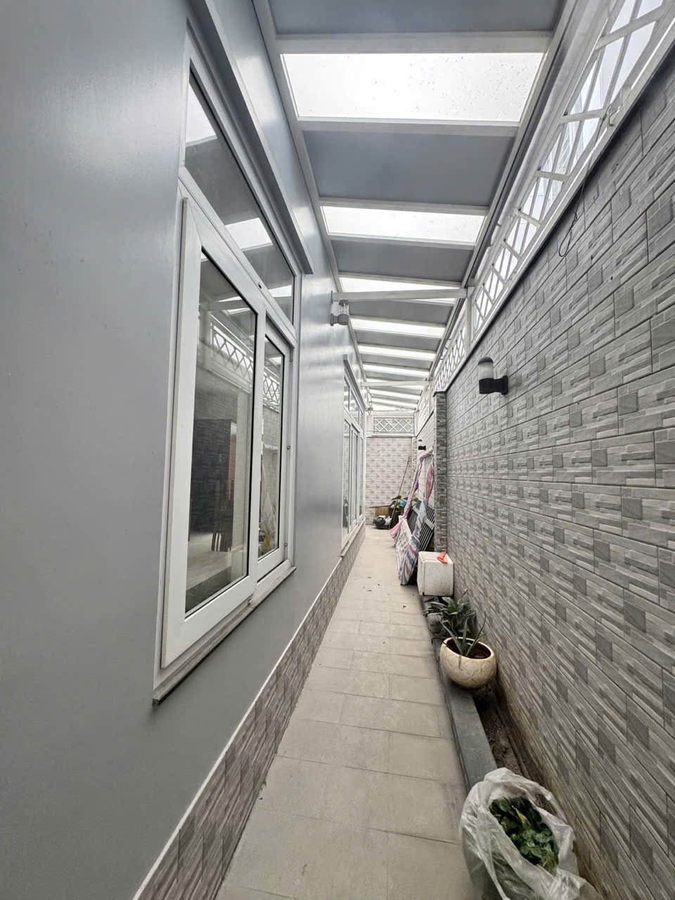 Cho thuê Nhà mặt tiền Phường Phước Long B, Quận 9, Diện tích 154m², Giá 030 Triệu/tháng 4