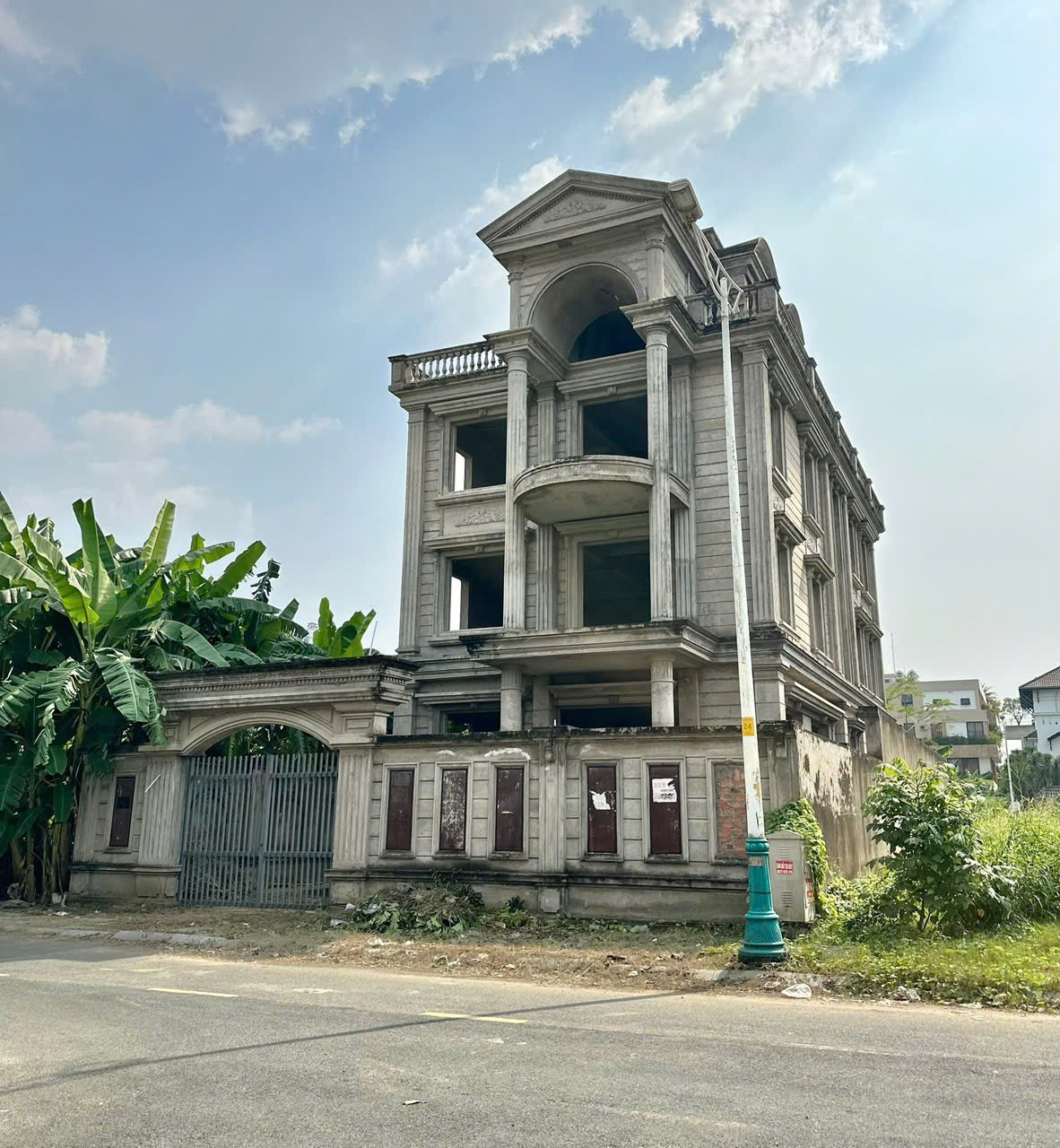 Cần bán Nhà mặt tiền Phường An Phú, Quận 2, Diện tích 320m², Giá 95 Tỷ 2