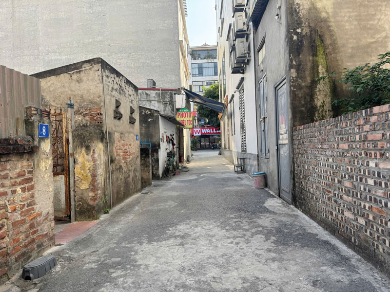 Cần bán 55,5m2 đất cách 20m ra mặt phố Thành Trung. Phố đông và sầm uất nhất Gia Lâm 2