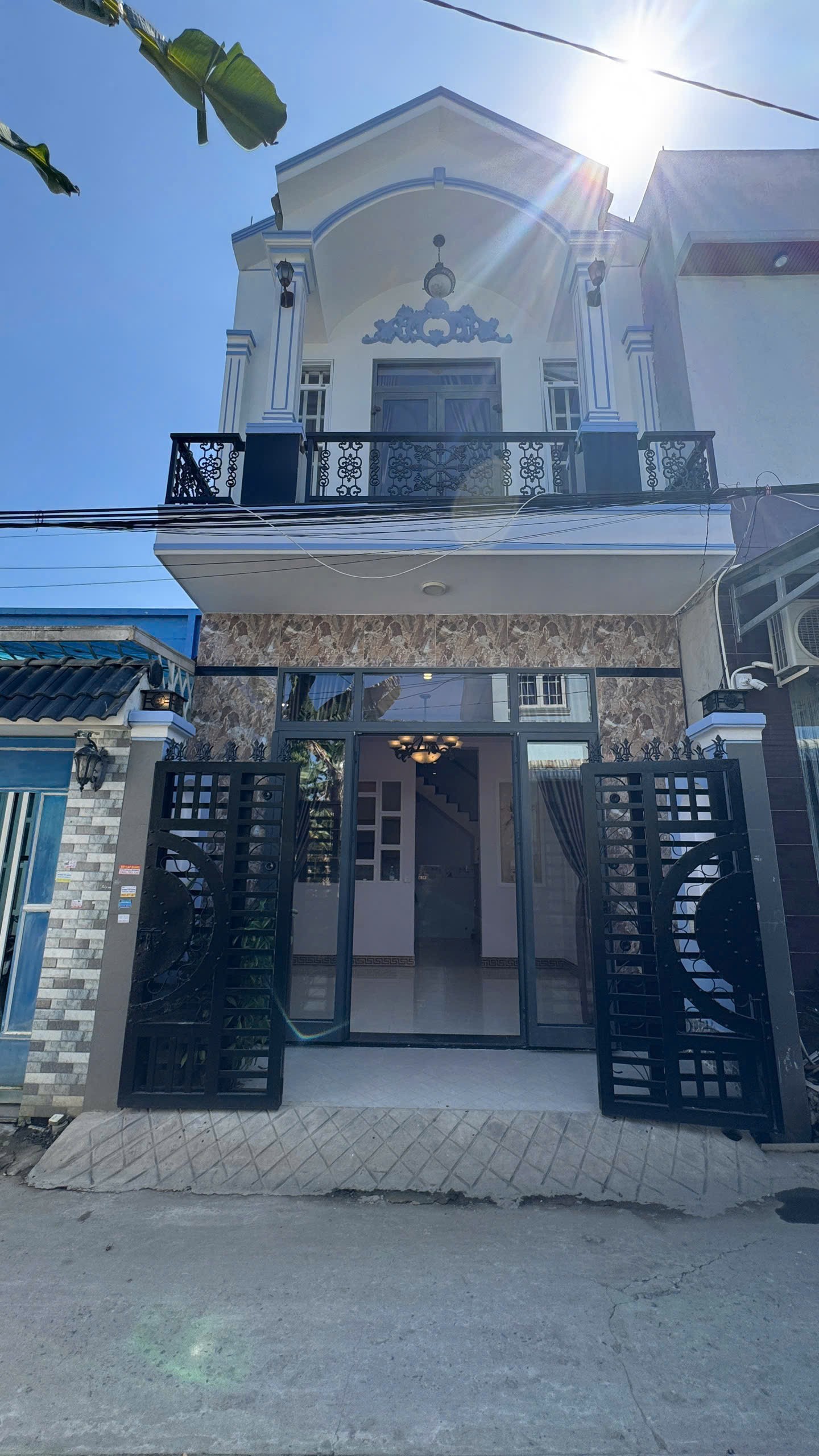 Bán Nhà lầu đúc nằm gần siêu thị Aeonmall, quận Bình Thủy, Cần Thơ, lộ tô.