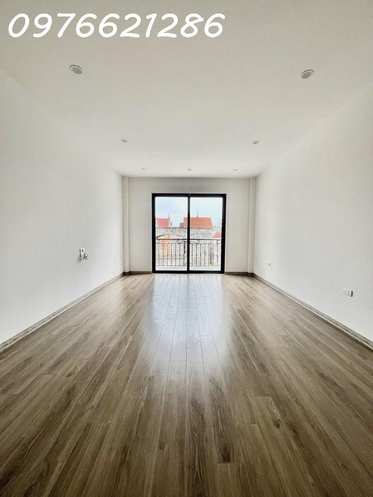 Bán nhà mới– hiếm Phúc Lợi, Long Biên – 33m²  – 5 tầng – sổ đỏ chính chủ – giá 5,x tỷ 2