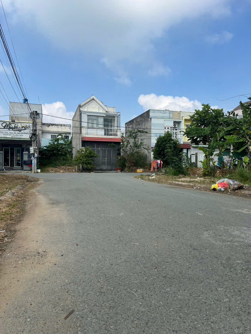 Bán đất thổ cư mt đường số 5, KDC Trần Anh , xã Mỹ Hạnh Nam dt 115m2 giá giảm còn 1,75 tỷ 2