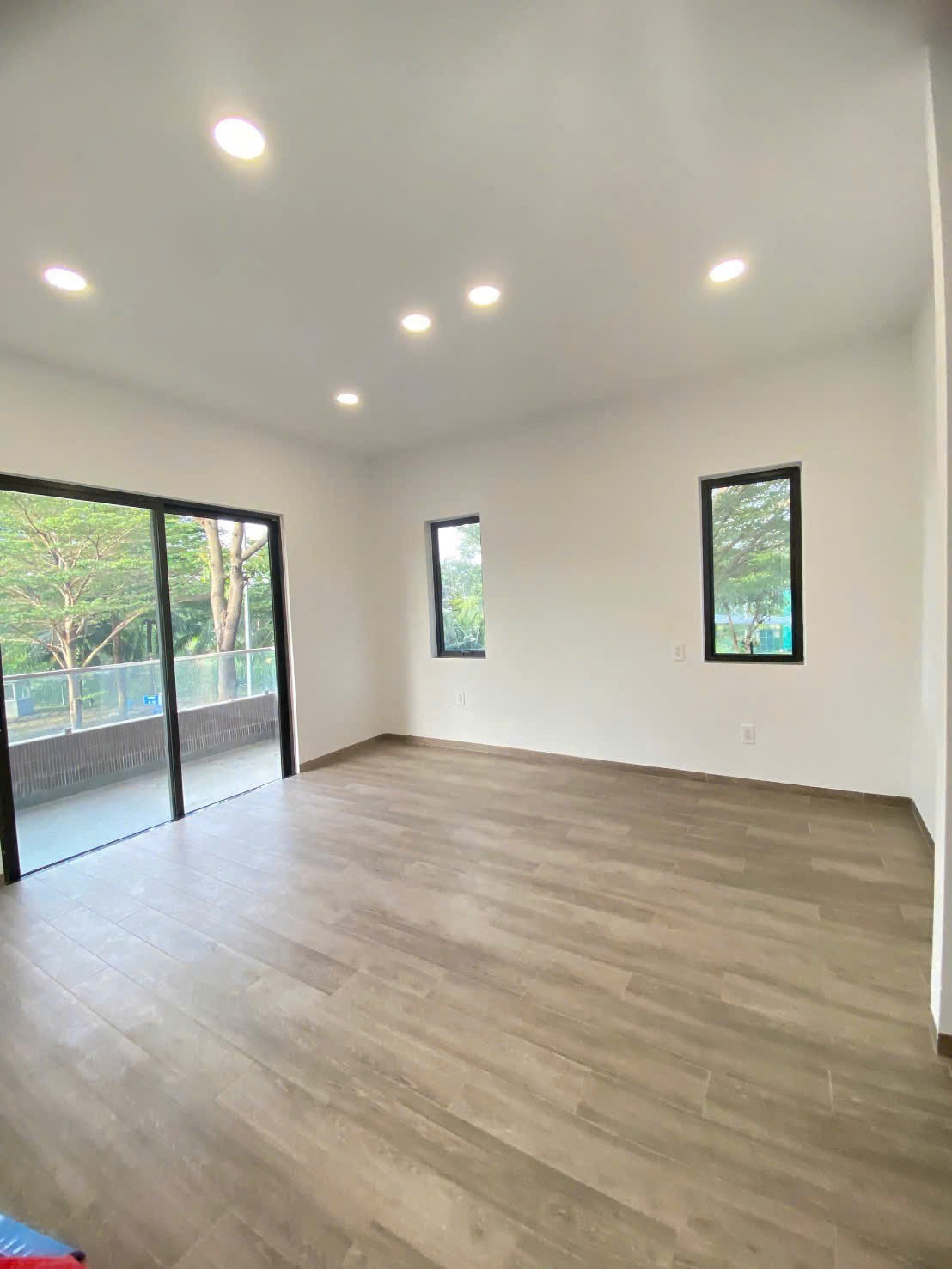 Cho thuê Biệt thự Quận 9, Hồ Chí Minh, Diện tích 193m², Giá 30 Triệu/tháng 6