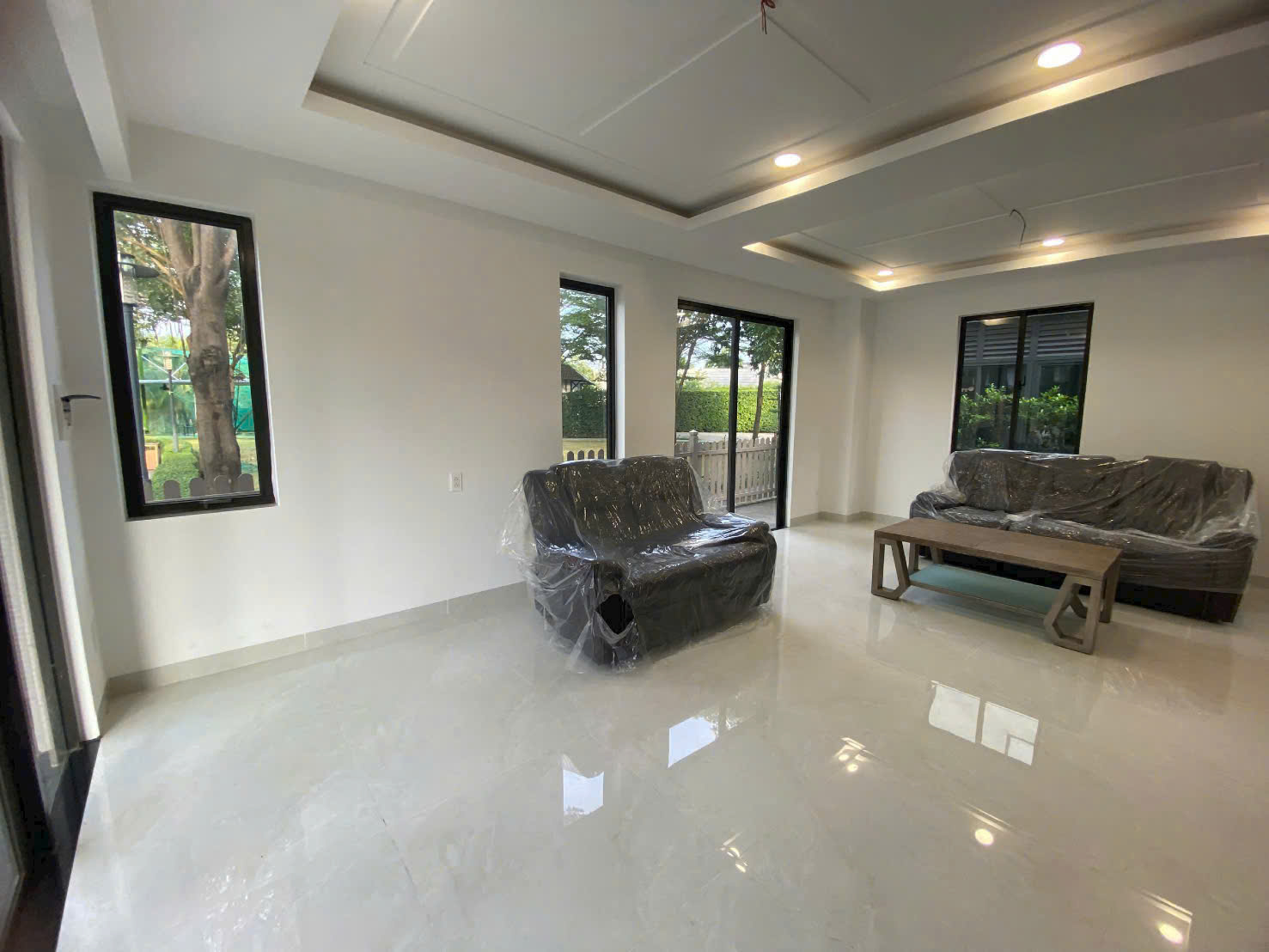 Cho thuê Biệt thự Quận 9, Hồ Chí Minh, Diện tích 193m², Giá 30 Triệu/tháng 2