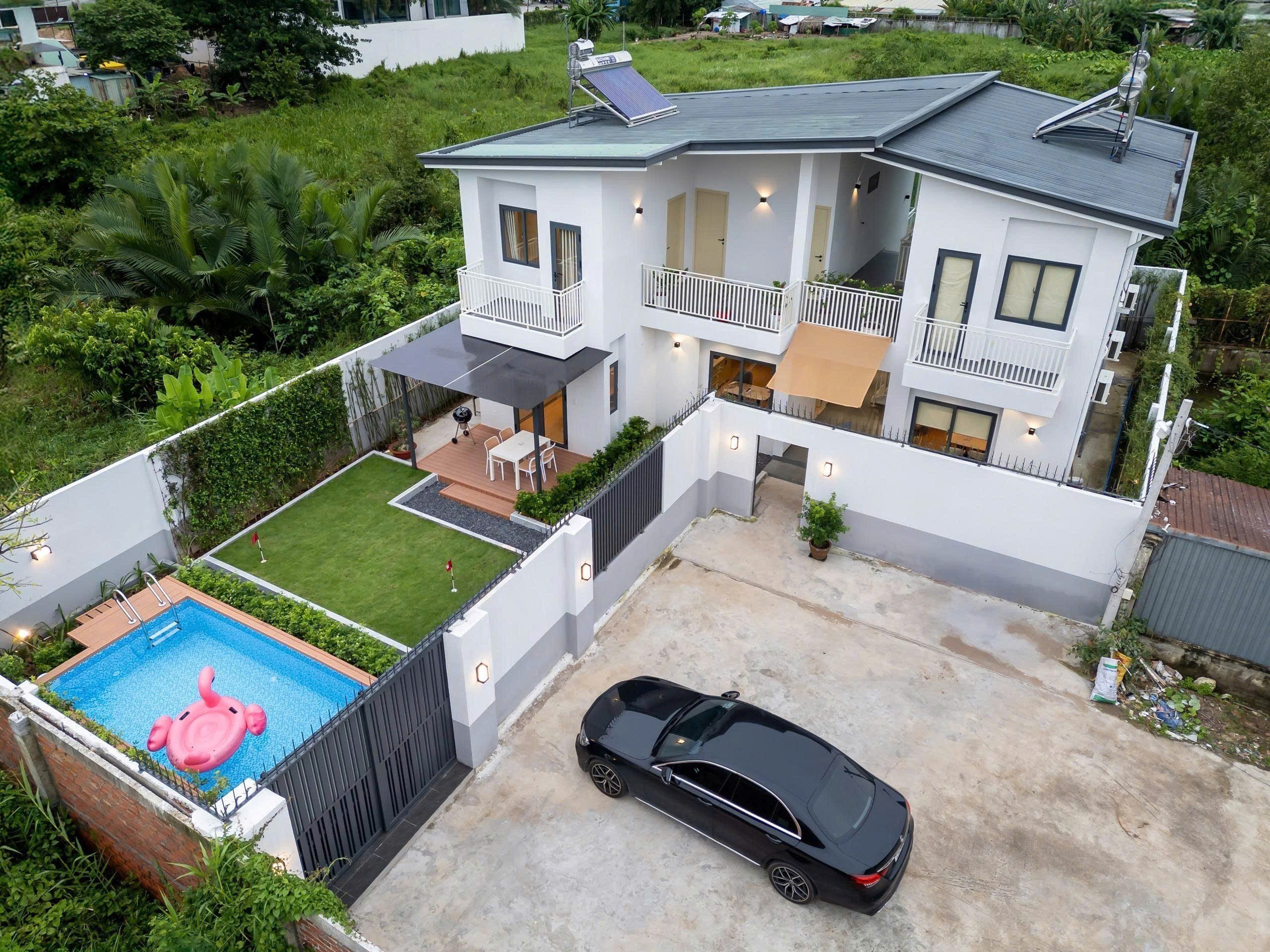 Cho thuê Biệt thự Quận 2, Hồ Chí Minh, Diện tích 200m², Giá Thương lượng