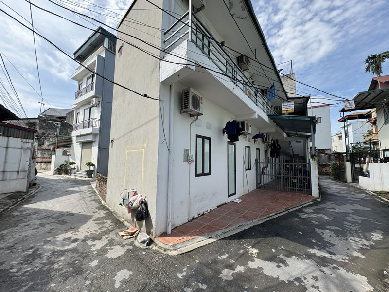 Bán nhà 2 tầng, 8 phòng trọ khép kín, DT - 87,8m2, căn góc, đường ô tô 7 chỗ tại TDP An Lạc, Trâu Q 2