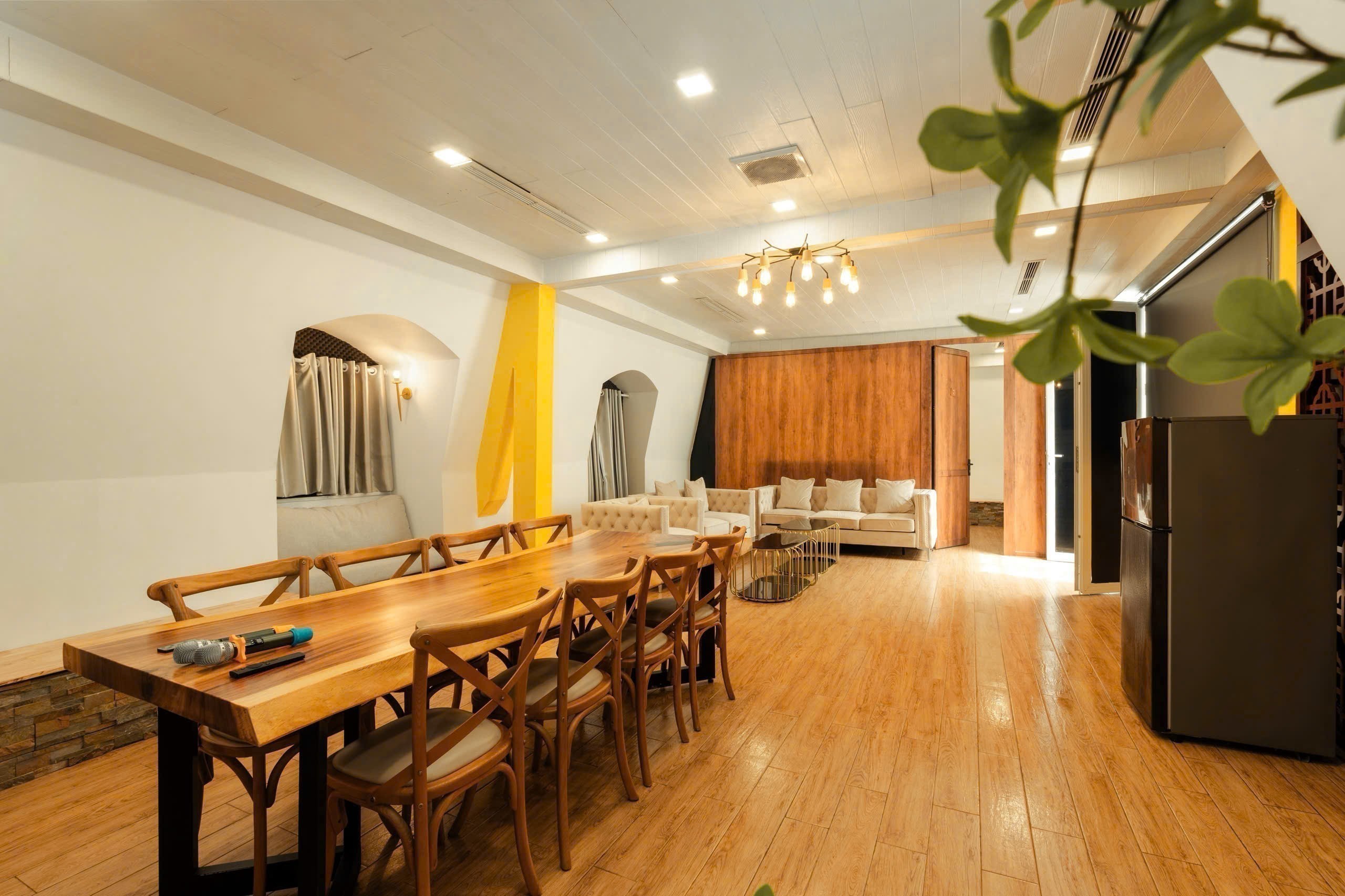 Cho thuê Biệt thự Phường Thạnh Mỹ Lợi, Quận 2, Diện tích 1400m², Giá Thương lượng