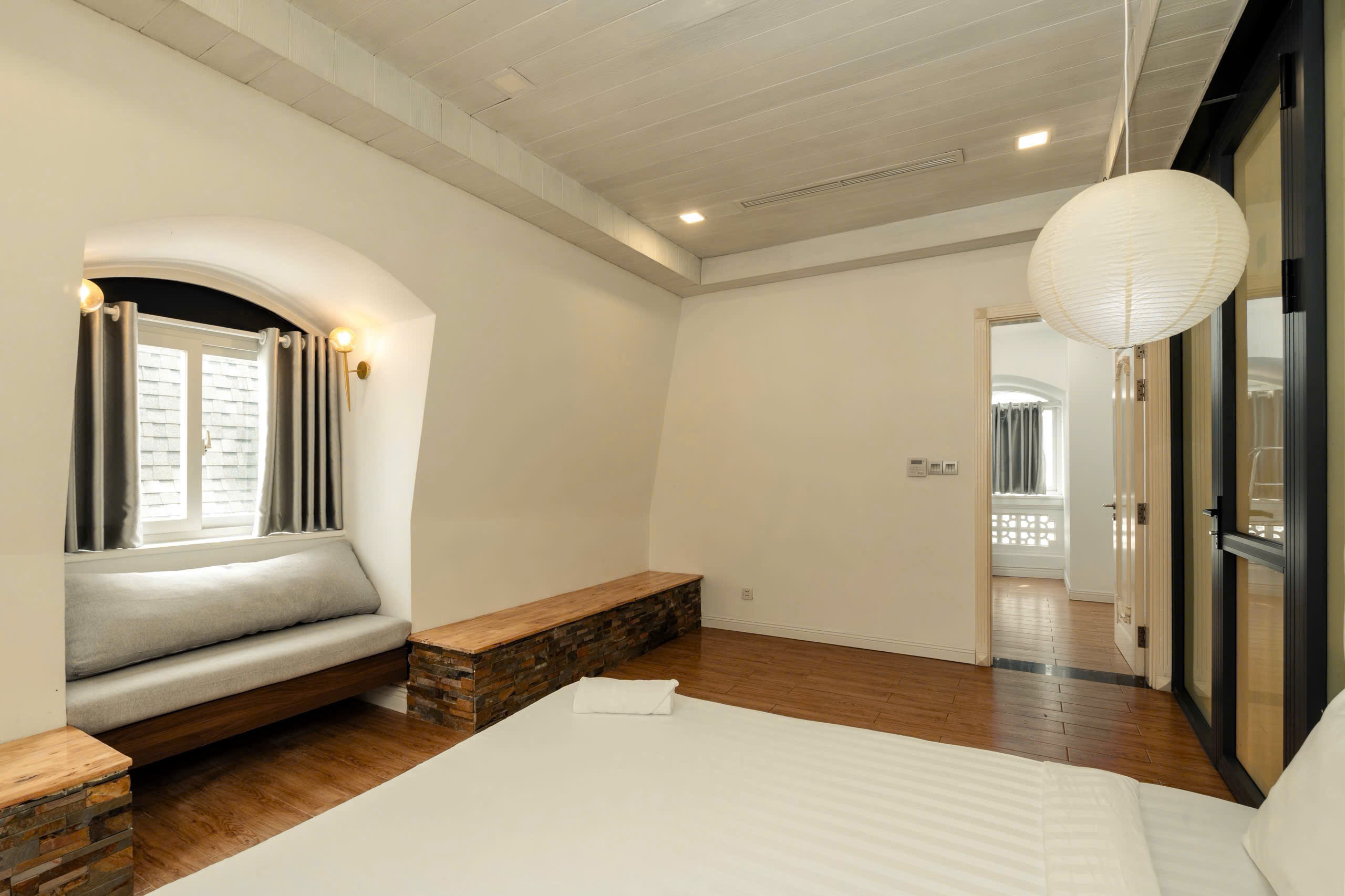 Cho thuê Biệt thự Phường Thạnh Mỹ Lợi, Quận 2, Diện tích 1400m², Giá Thương lượng 6