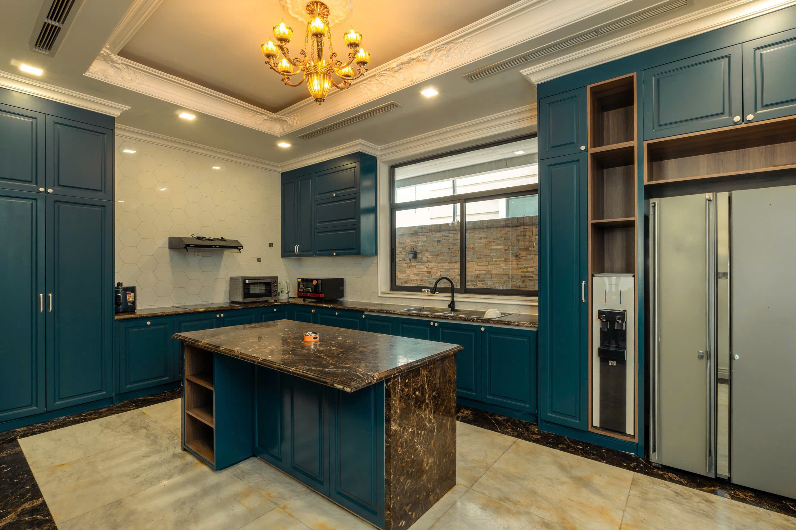 Cho thuê Biệt thự Phường Thạnh Mỹ Lợi, Quận 2, Diện tích 1400m², Giá Thương lượng 12